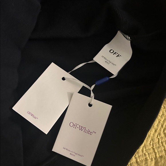 Off-White Hoodie - Picture 5 of 7